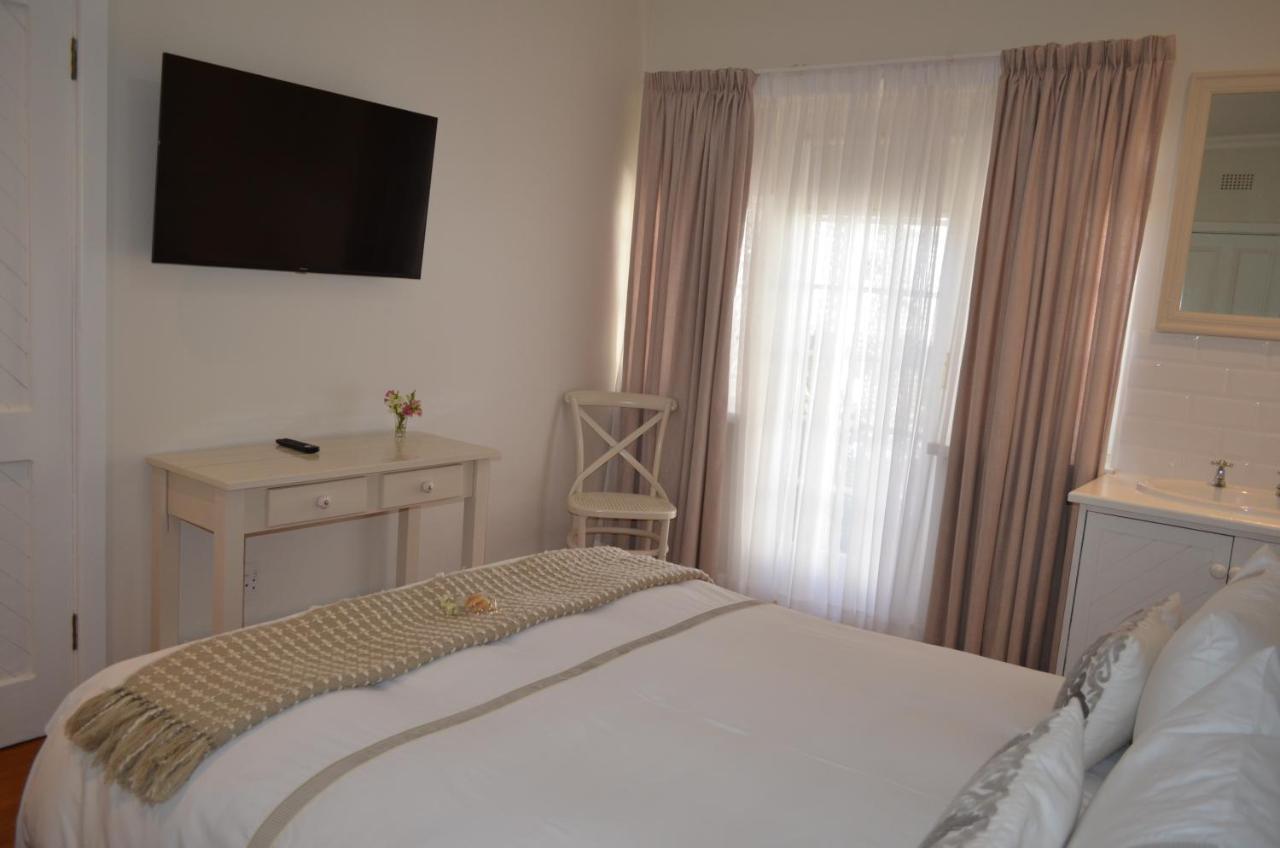 Bed and Breakfast On The Bay Port Elizabeth Esterno foto
