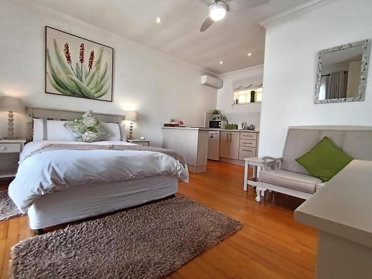 Bed and Breakfast On The Bay Port Elizabeth Esterno foto